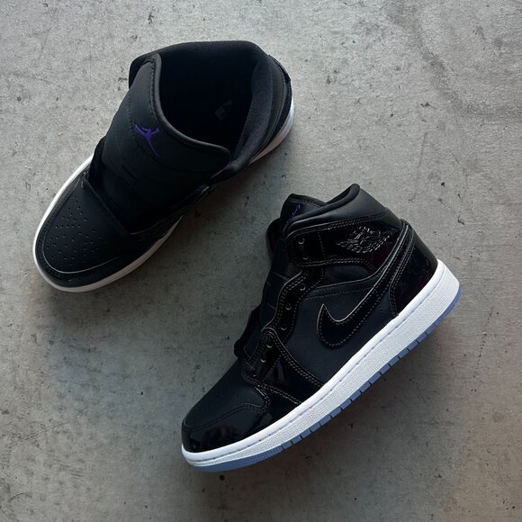 Jordan 1 Mid SE Space Jam DV1308-004 Men's 7 W:8.5 Looney Toons - Picture 1 of 7